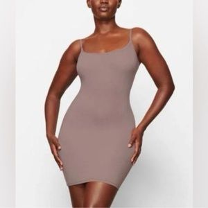 SKIMS FITS EVERYBODY SLIP DRESS IN UMBER Size 3x NWT